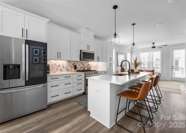 Property at 4002 Tundra Rd, Charlotte, NC 28203, 3 beds, 3.5 baths
