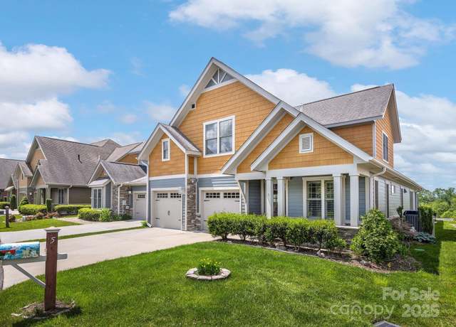 Property at 5 Holland Mountain Vw, Asheville, NC 28804, 3 beds, 3 baths
