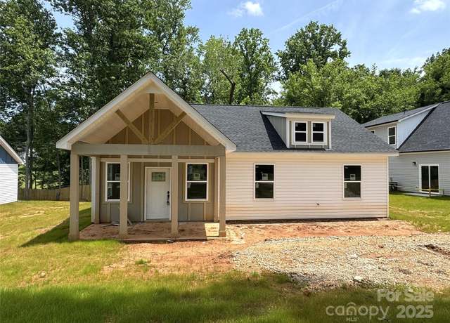 Property at 514 North Mulberry St, Cherryville, NC 28021, 3 beds, 2 baths