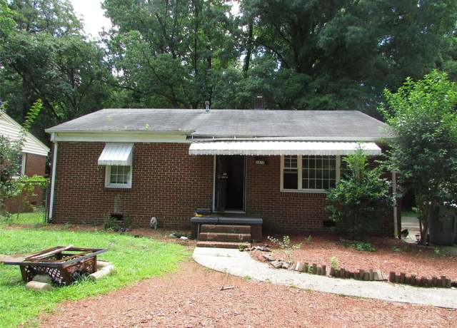 Property at 2412 Druid Hills Way, Charlotte, NC 28206, 2 beds, 1 bath