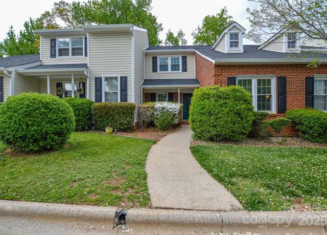 Property at 10805 Winterbourne Ct, Charlotte, NC 28277, 4 beds, 4 baths