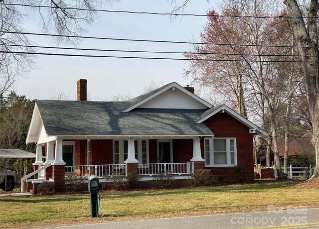 Property at 8350 Nc Hwy 90 Hwy E, Stony Point, NC 28678, 3 beds, 1 bath