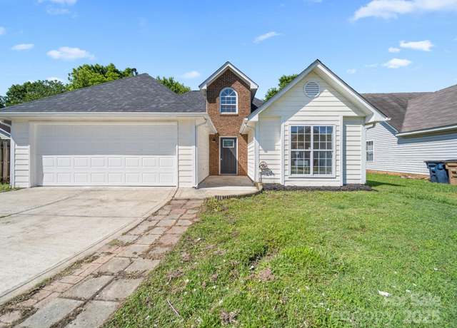 Property at 4101 New Castle Ln, Monroe, NC 28110, 3 beds, 2 baths