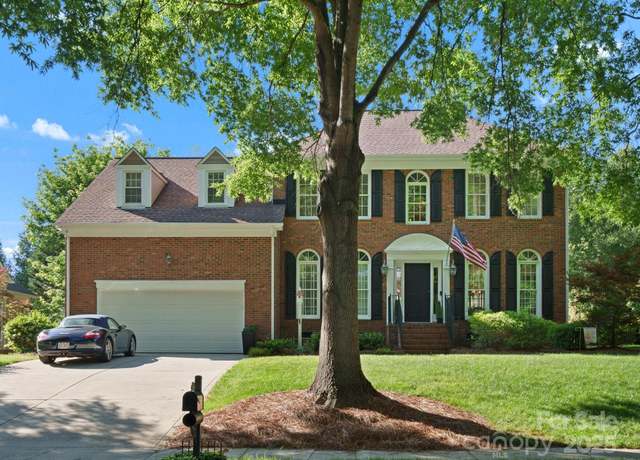 Property at 12632 Landing Green Dr, Charlotte, NC 28277, 4 beds, 3 baths