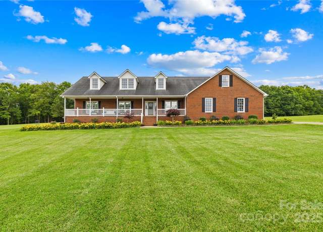Property at 106 Laren Rd, Shelby, NC 28152, 3 beds, 2 baths