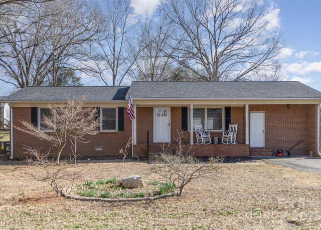 Property at 437 Valley St, Stanley, NC 28164, 3 beds, 2 baths