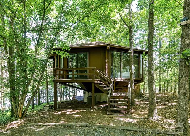 Property at 1665 Bowater Rd, Rock Hill, SC 29732, 2 beds, 2 baths