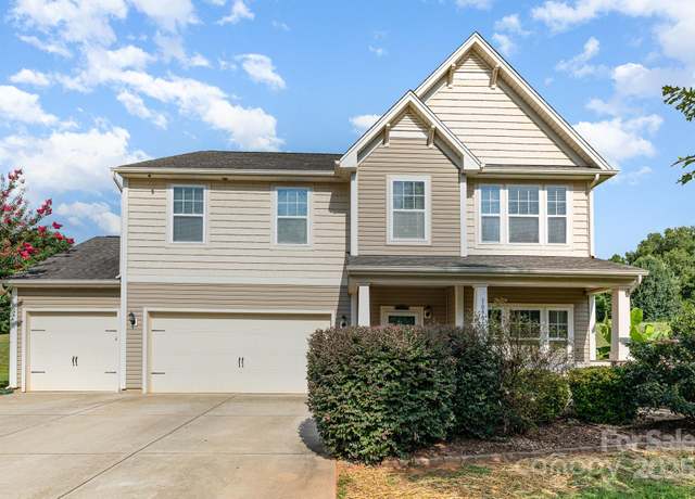 Property at 10904 Flintshire Rd, Mint Hill, NC 28227, 4 beds, 2.5 baths