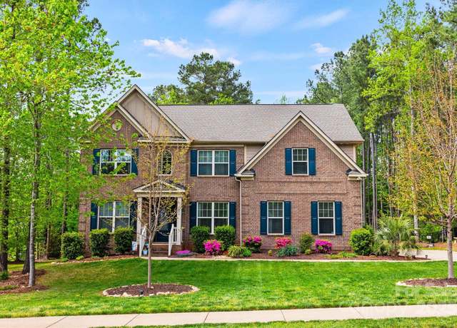 Property at 3095 Foggy Hollow Ln, Lake Wylie, SC 29710, 5 beds, 3 baths