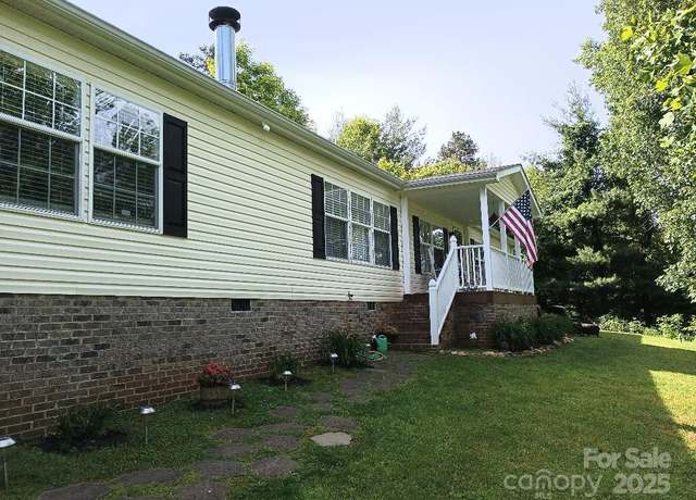 Property at 213 Wimbledon Ct, Leicester, NC 28748, 3 beds, 2 baths