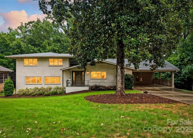 Property at 6527 Burlwood Rd, Charlotte, NC 28211, 4 beds, 3.5 baths