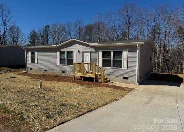 Property at 97 Harmony Dr, Nebo, NC 28761, 3 beds, 2 baths