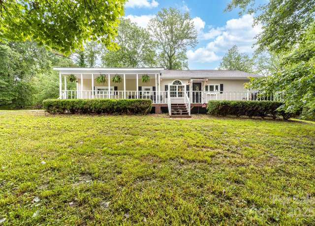 Property at 3716 Hamilton Dr, Gastonia, NC 28052, 3 beds, 2 baths