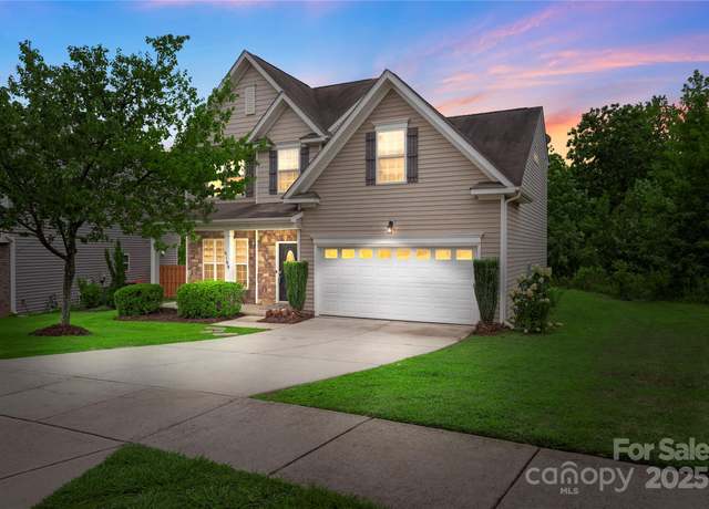 Property at 6169 Kilchurn Dr, Fort Mill, SC 29707, 3 beds, 2.5 baths