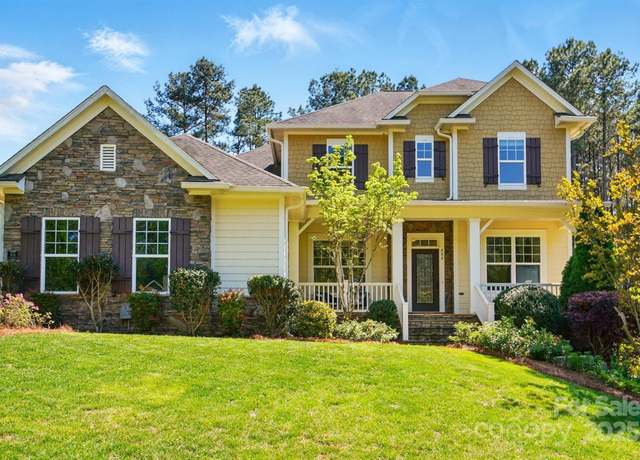 Property at 404 Brookridge Dr, Mount Holly, NC 28120, 6 beds, 5.5 baths