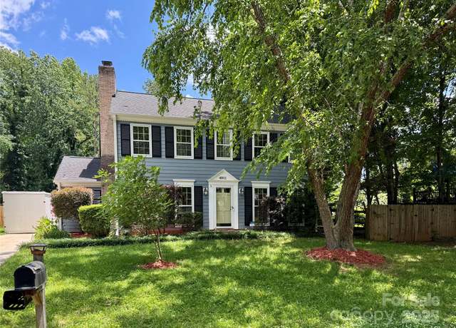 Property at 4911 Rivergreen Ln, Charlotte, NC 28227, 3 beds, 2.5 baths