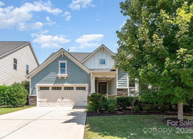 Property at 11225 Black Brant Ln, Charlotte, NC 28278, 3 beds, 2 baths
