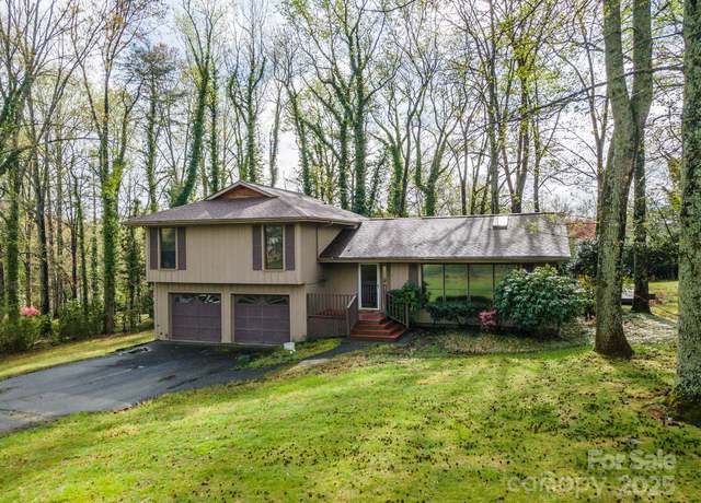 Property at 411 Holly Hill Dr, Columbus, NC 28722, 4 beds, 3.5 baths