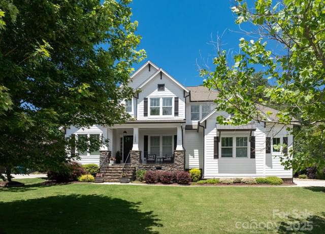 Property at 1085 Wessington Manor Ln, Fort Mill, SC 29715, 5 beds, 4.5 baths