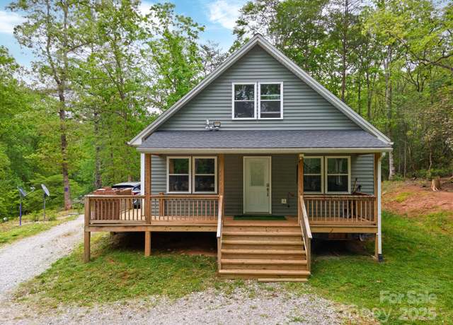 Property at 48 Rose Creek Cove Rd, Franklin, NC 28734, 2 beds, 2 baths