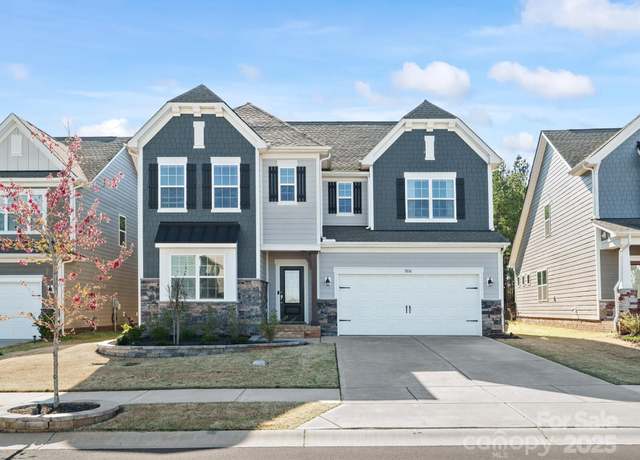 Property at 3036 Whipcord Dr, Waxhaw, NC 28173, 5 beds, 4 baths