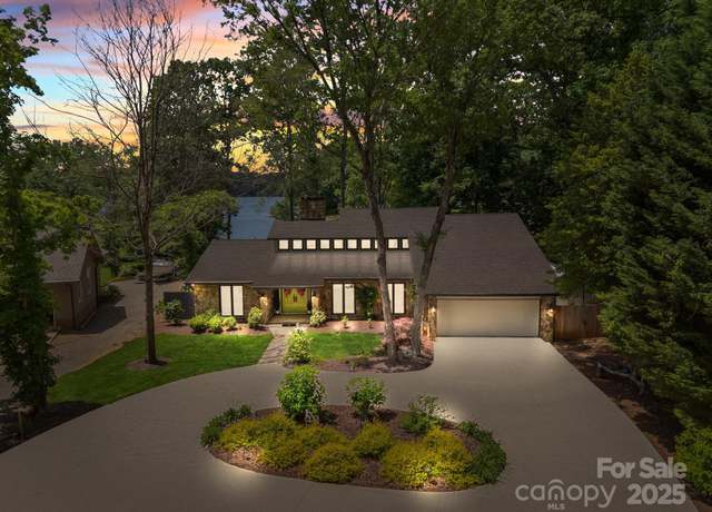 Property at 570 Blue Heron Rd, Salisbury, NC 28146, 4 beds, 2.5 baths