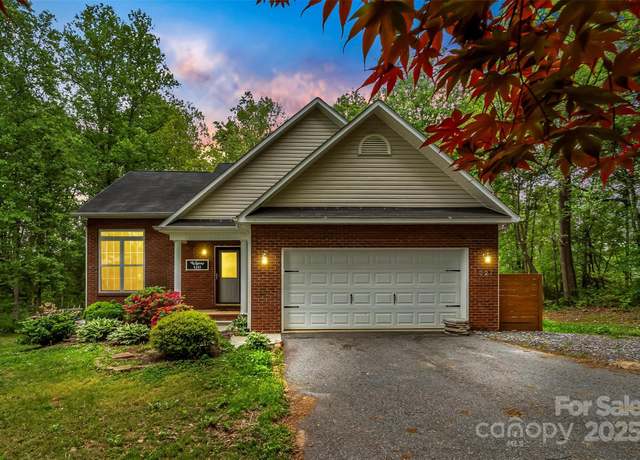 Property at 4927 Gateway Dr, Claremont, NC 28610, 3 beds, 2.5 baths