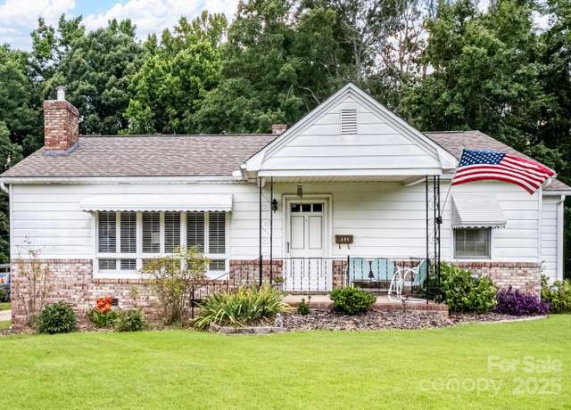 Property at 409 E 18th St, Kannapolis, NC 28083, 2 beds, 1 bath