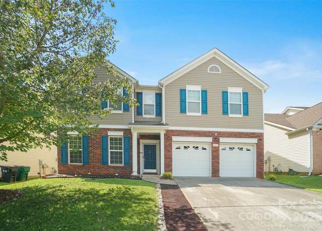 Property at 6217 Springbeauty Dr, Charlotte, NC 28227, 5 beds, 3 baths