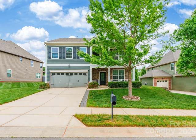 Property at 9109 Loch Glen Way, Charlotte, NC 28278, 4 beds, 2.5 baths