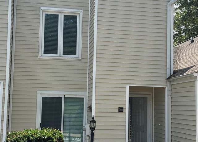 Property at 303 Eastwood Dr, Salisbury, NC 28146, 2 beds, 2.5 baths