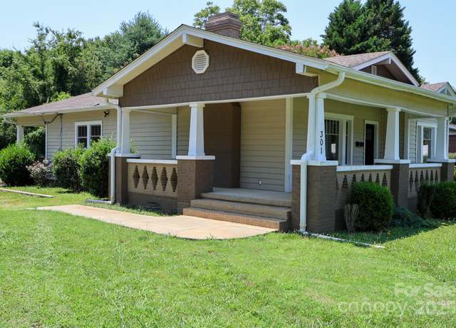 Property at 301 Faulkner St, Clover, SC 29710, 3 beds, 2 baths