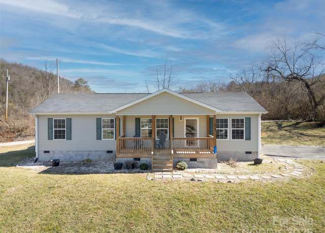 Property at 1729 Pisgah Hwy, Candler, NC 28715, 3 beds, 2 baths