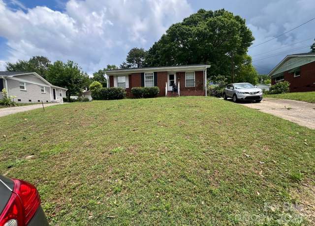Property at 4414 Birkdale Dr, Charlotte, NC 28208, 3 beds, 1 bath