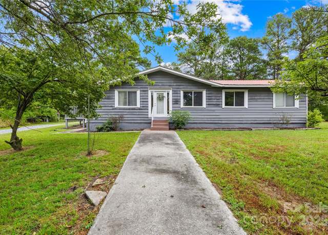 Property at 231 Cheek Rd, Clover, SC 29710, 4 beds, 1 bath