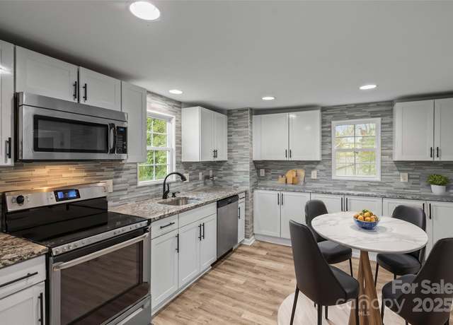 Property at 98 Ring Ave SW, Concord, NC 28025, 3 beds, 2 baths