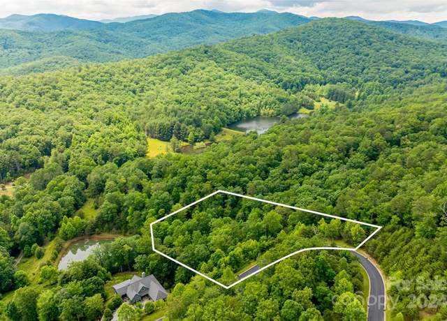 Property at 508 Stonefly Dr, Horse Shoe, NC 28742