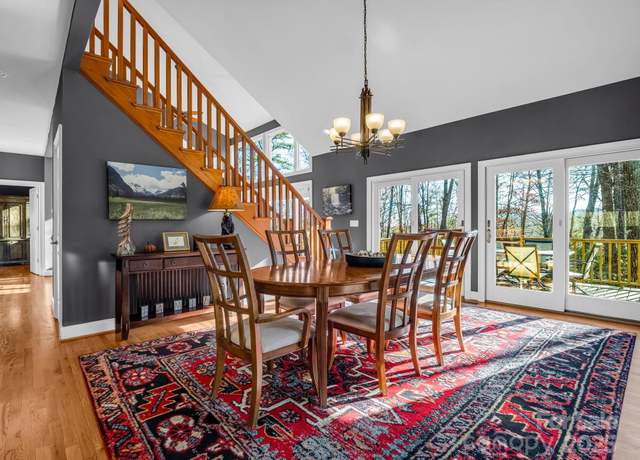 Property at 171 Wilson Ct, Lake Lure, NC 28746, 3 beds, 3.5 baths