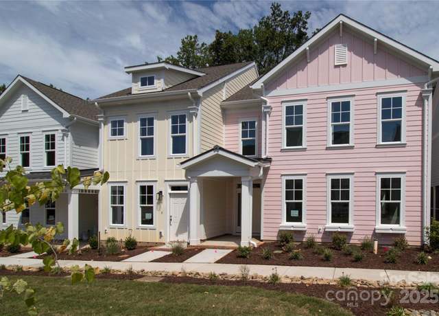 Property at 280 Gilead Rd, Huntersville, NC 28078, 3 beds, 2.5 baths