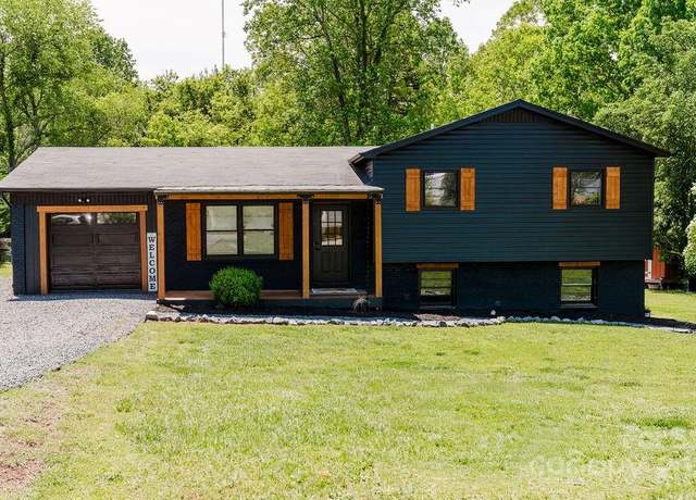Property at 18 Shannon Ct, Newton, NC 28658, 3 beds, 1 bath