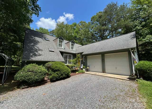 Property at 2815 Penny Park Dr, Gastonia, NC 28052, 3 beds, 2.5 baths