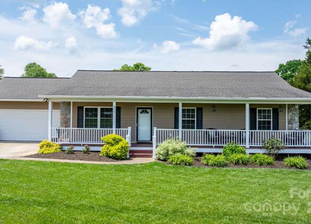 Property at 400 Salem Rd, Morganton, NC 28655, 3 beds, 2 baths