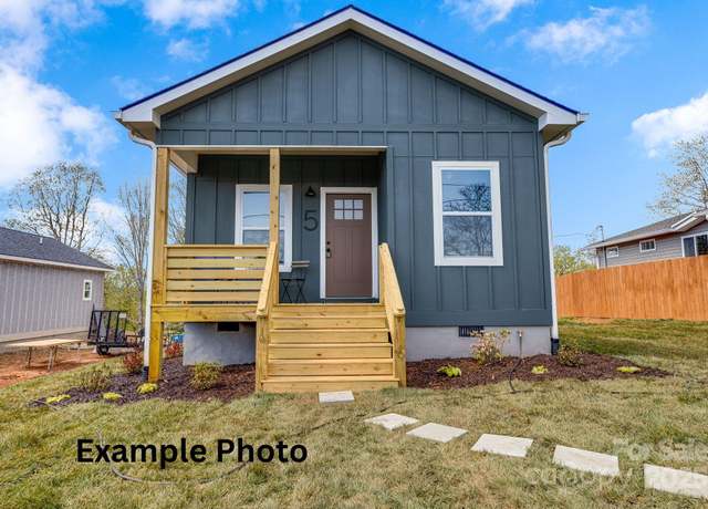 Property at 4 Chestnut Ave, Asheville, NC 28804, 3 beds, 2 baths
