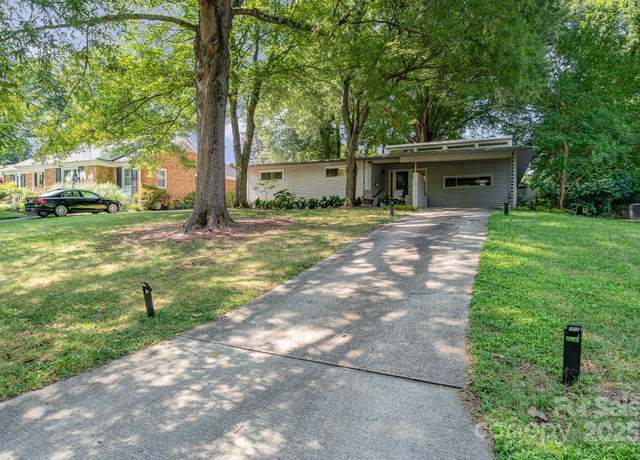 Property at 5742 Murrayhill Rd, Charlotte, NC 28210, 3 beds, 1.5 baths