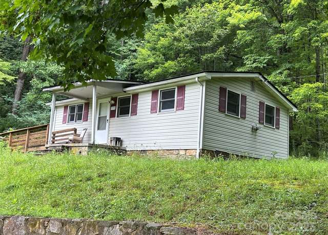 Property at 103 Cambridge Way, Waynesville, NC 28786, 2 beds, 1 bath