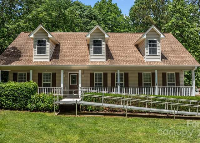 Property at 3039 Paraham Rd S, York, SC 29745, 3 beds, 2 baths