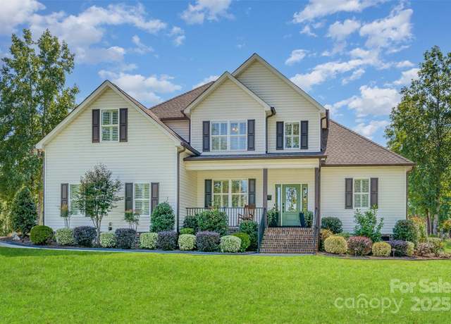 Property at 3613 Safe Harbor Ln, Clover, SC 29710, 4 beds, 4 baths