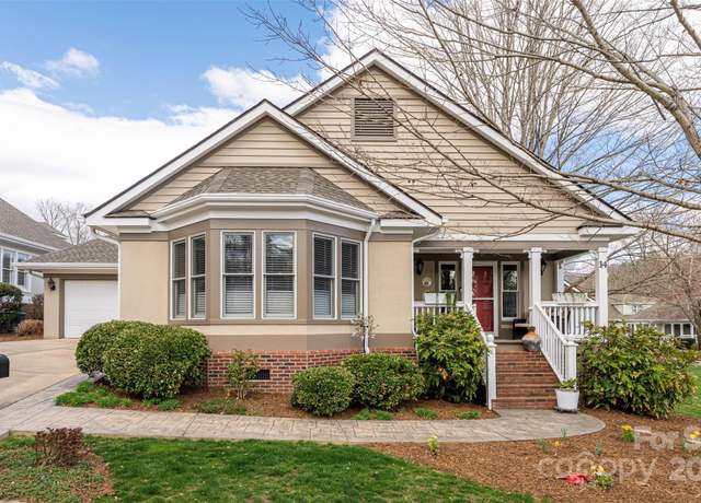 Property at 14 Creekside Way, Asheville, NC 28804, 3 beds, 3 baths