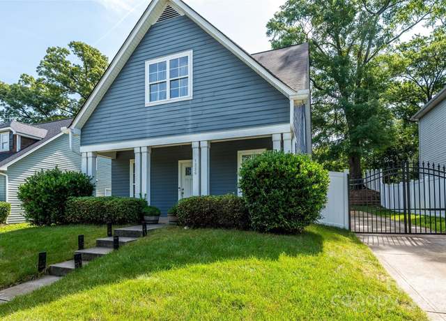 Property at 1226 Rising Oak Dr, Charlotte, NC 28206, 3 beds, 2 baths