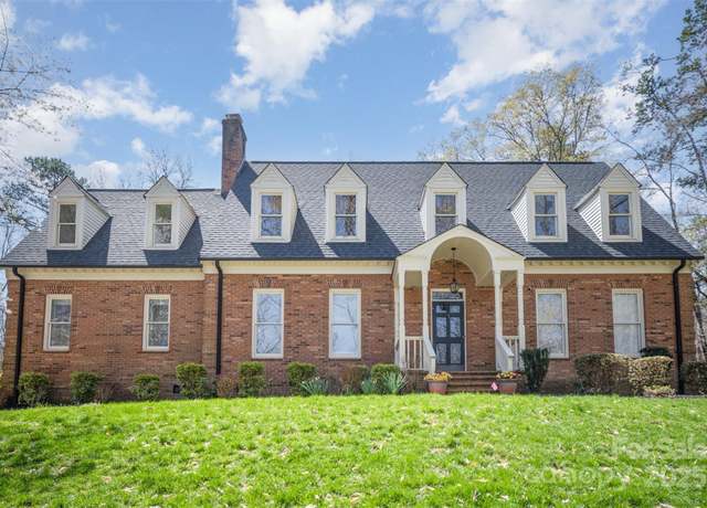 Property at 25 Blenheim Ct NE, Concord, NC 28025, 4 beds, 4 baths